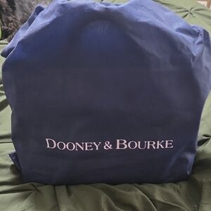 Dooney & Bourke